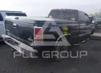 2004 GMC Sierra photo