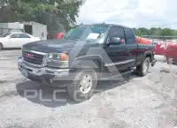 2004 GMC Sierra photo