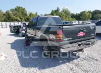 2004 GMC Sierra photo