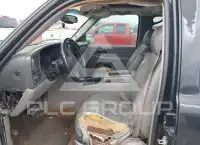 2004 GMC YUKON фото