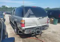 2004 GMC YUKON фото