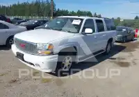2004 GMC YUKON фото