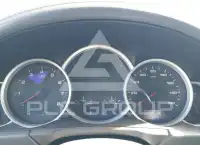 2004 Porsche Cayenne photo