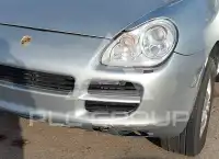 2004 Porsche Cayenne photo