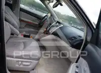 2004 Lexus RX330 photo