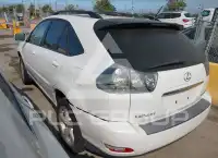 2004 Lexus RX330 photo