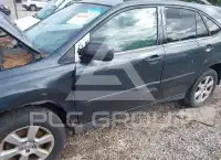 2004 Lexus RX330 photo