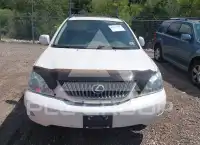 2004 Lexus RX330 photo