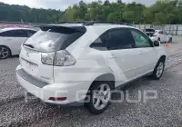 2004 Lexus RX330 photo