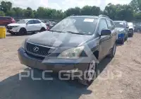 2004 Lexus RX330 photo