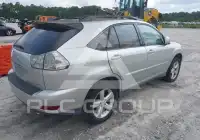 2004 Lexus RX330 photo