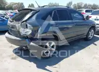 2004 Lexus RX330 photo