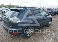 2004 Lexus RX330 photo