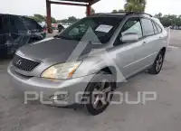 2004 Lexus RX330 photo