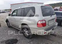 2004 Lexus LX470 photo