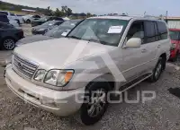 2004 Lexus LX470 photo