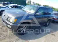 2004 Lexus LX470 photo