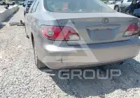 2004 Lexus ES330 photo