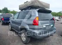 2004 Lexus GX470 photo