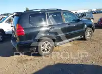 2004 Lexus GX470 photo