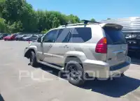 2004 Lexus GX470 photo