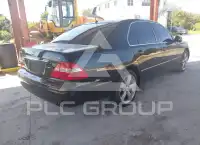 2004 Lexus LS430 photo
