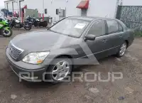 2004 Lexus LS430 фото