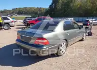 2004 Lexus LS430 фото