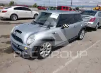 2004 Mini COOPER photo