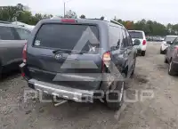 2004 Toyota 4 RUNNER photo