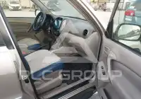 2004 Toyota RAV4 photo