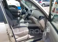 2004 Toyota RAV4 photo