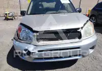 2004 Toyota RAV4 фото