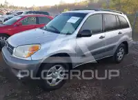 2004 Toyota RAV4 фото