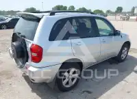 2004 Toyota RAV4 фото