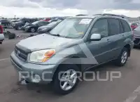 2004 Toyota RAV4 фото
