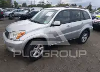 2004 Toyota RAV4 photo