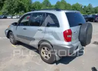 2004 Toyota RAV4 фото