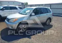 2004 Toyota RAV4 фото