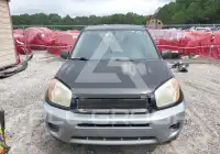 2004 Toyota RAV4 фото