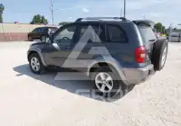 2004 Toyota RAV4 фото
