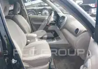 2004 Toyota RAV4 photo