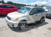 2004 Toyota RAV4 photo
