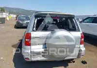 2004 Toyota RAV4 фото