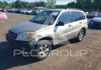 2004 Toyota RAV4 photo