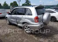 2004 Toyota RAV4 фото