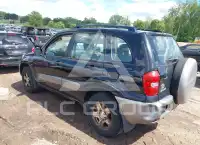 2004 Toyota RAV4 photo