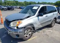 2004 Toyota RAV4 фото
