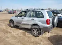 2004 Toyota RAV4 фото