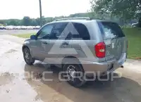 2004 Toyota RAV4 photo